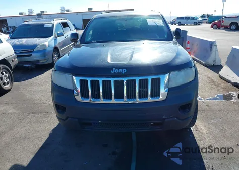 2013 Jeep Grand Cherokee Laredo из США, поврежденный, VIN 1C4RJEAG9DC573870